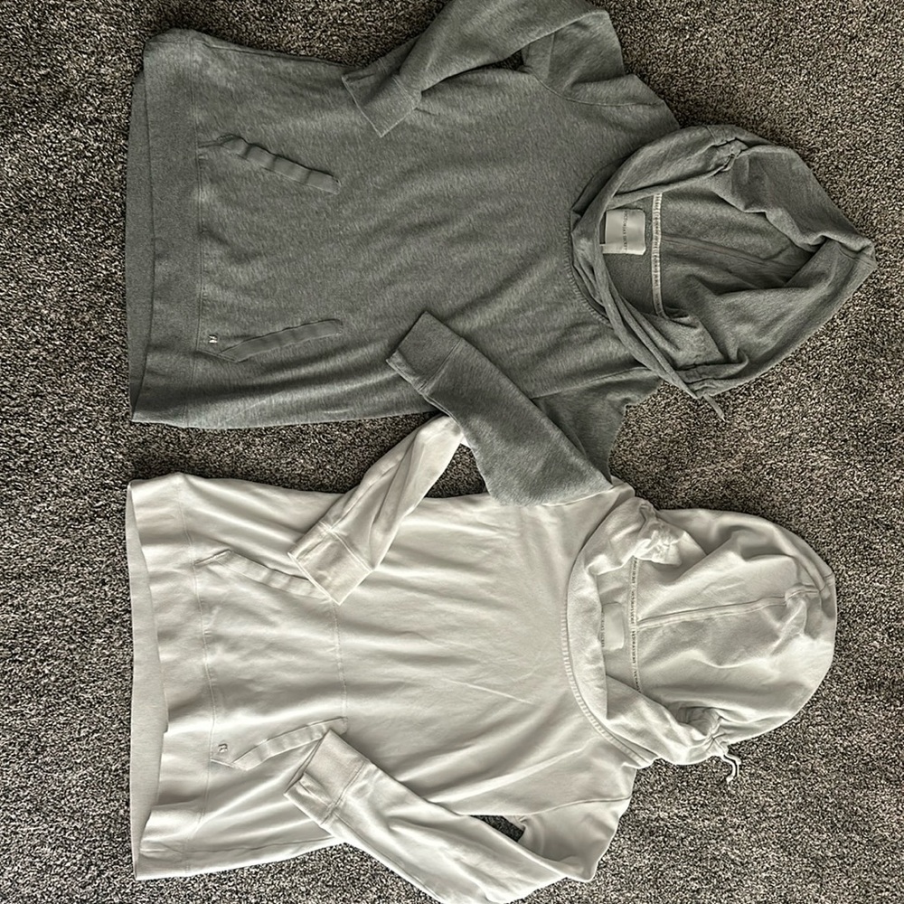 2 VS hoodies